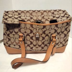 Coach authentic handbag